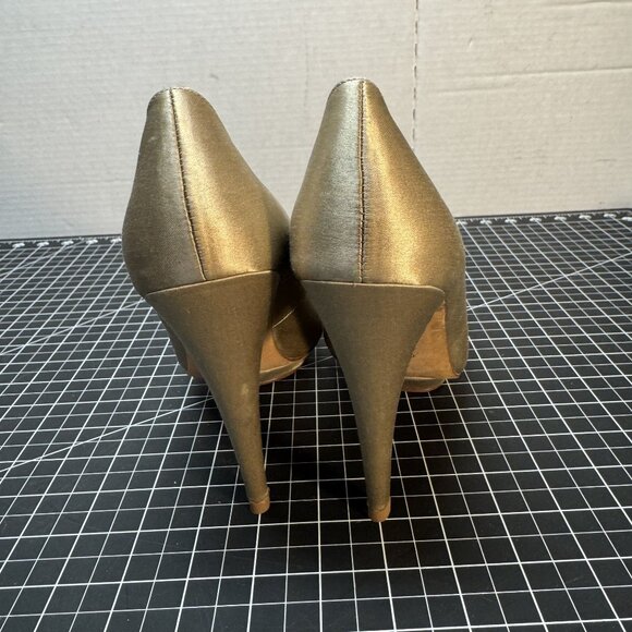 Gold Satin High Heels With Bow Detail & Leather Sole BCBGMaxAzria Size 9 - Picture 4 of 8